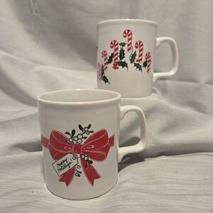 Set Of 2 Kiln Craft Mugs w Candy Canes & Holly Made In Staffordshire, England